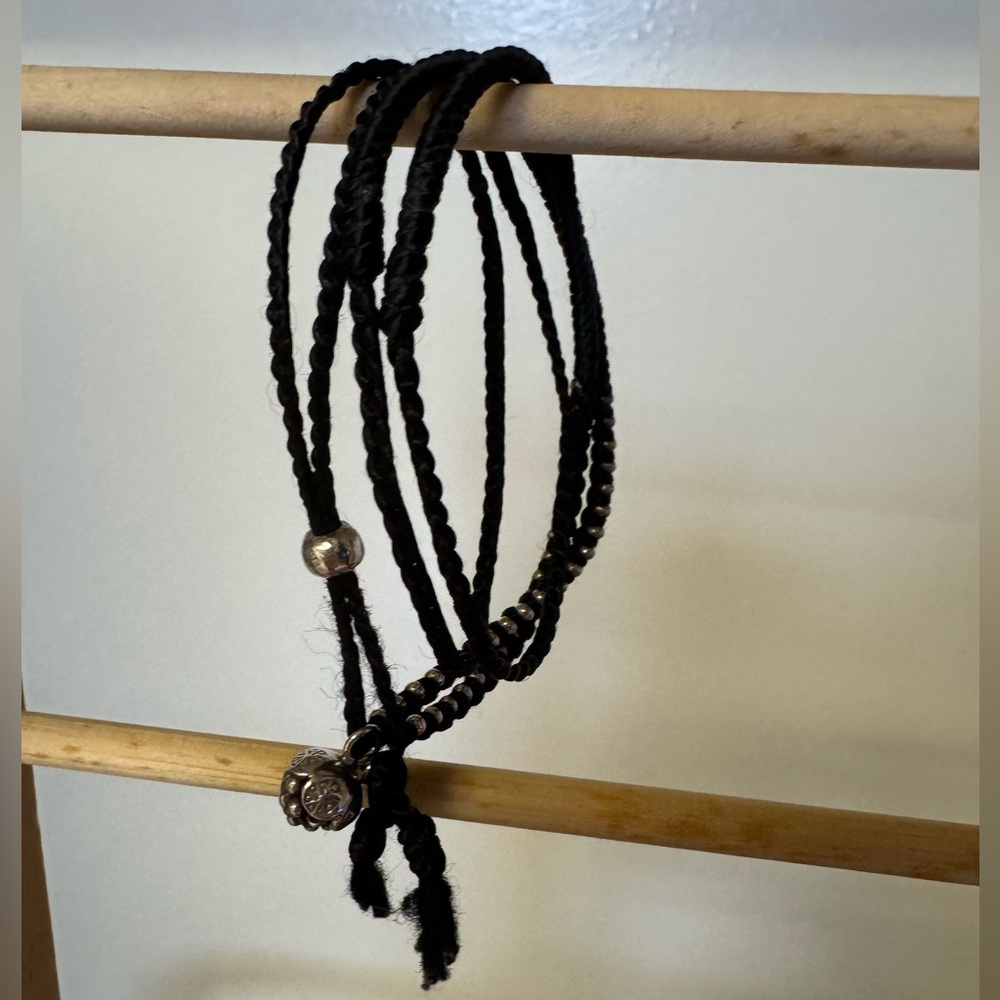 Chan Luu Woven Black & Silver Lotus Charm Closure Beaded Wrap Bracelet - Picture 9 of 13
